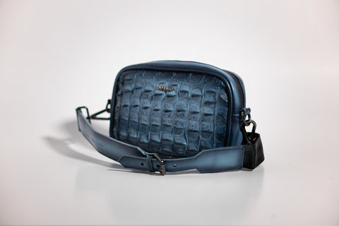 Crossbody Blue Croc